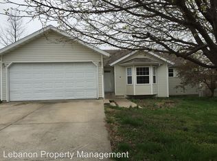 1120 Lacy Dr, Lebanon, MO 65536