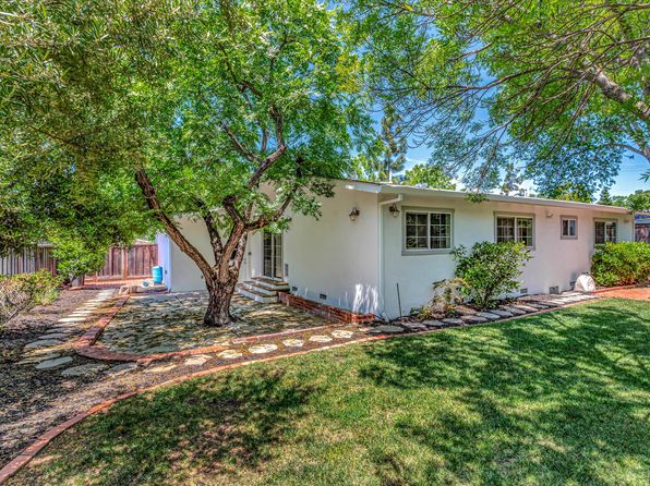 1286 Sussex Ct, Concord, CA 94521