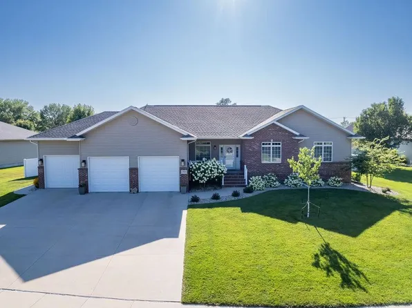 3464 25th Ave, Columbus, NE 68601