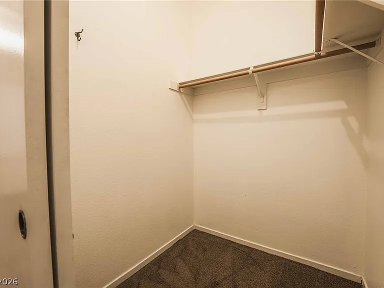 7224 Pinon Crest Ct — Photo 12