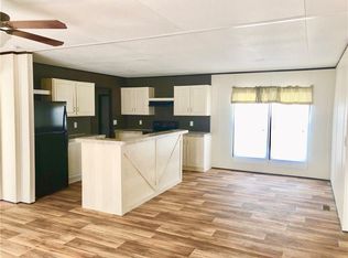 1516 Sheri Ln S, Azle, TX 76020