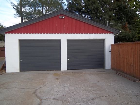 Garage on the left is tenant's side