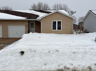 1616 Sunset Dr SW, Le Mars, IA 51031