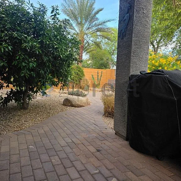 26001 W Tonopah Dr — Photo 33