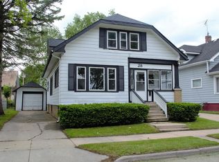28 McKinley Ave, Racine, WI 53404