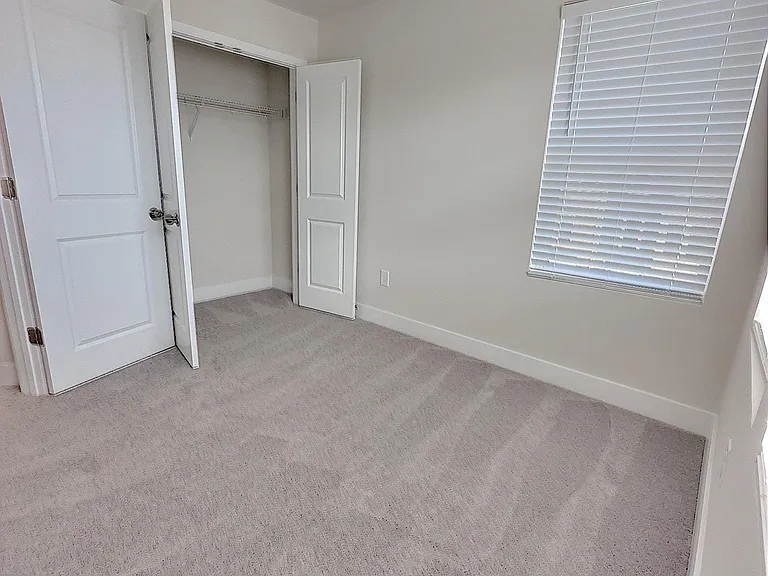 1710 Huber Rd — Photo 31