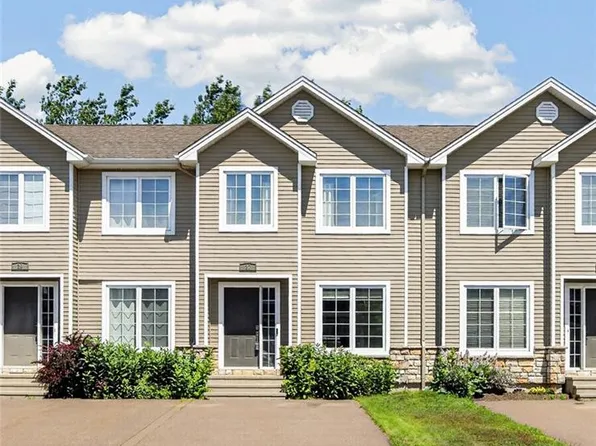 27 Oxiard St, Dieppe, NB E1A 6A6