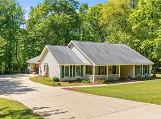 1207 Jenkins Dr, Auburn, AL 36830