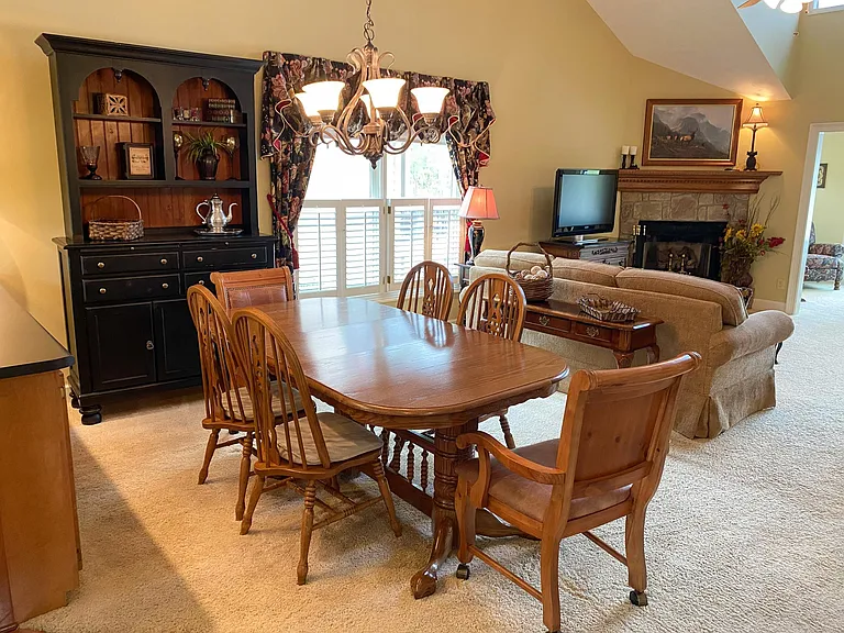 662 Waters Edge Cv — Photo 14