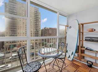118-17 17th Un, Forest Hills, NY