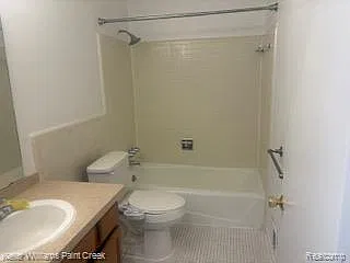433 Fox Hills Dr S #5 — Photo 16