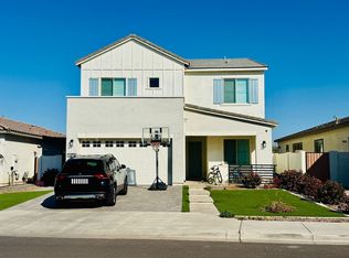 1458 E Lodgepole Dr, Gilbert, AZ 85298