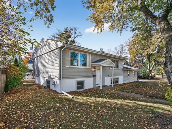 4329 Lakeland Ave N, Robbinsdale, MN 55422