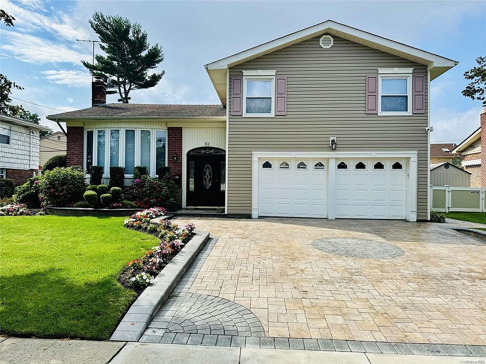 1st image of 82 Barry Drive