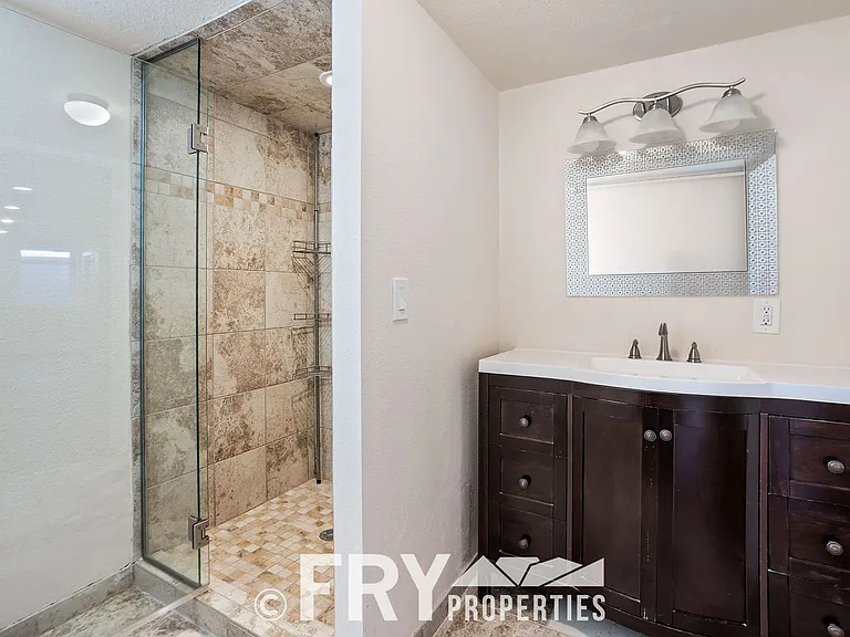 3125 Sheridan Blvd — Photo 22