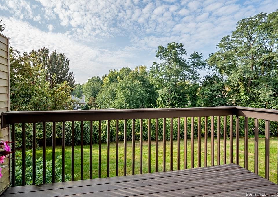 11 The Hamlet APT D, Enfield, CT 06082 MLS 170599492 Zillow