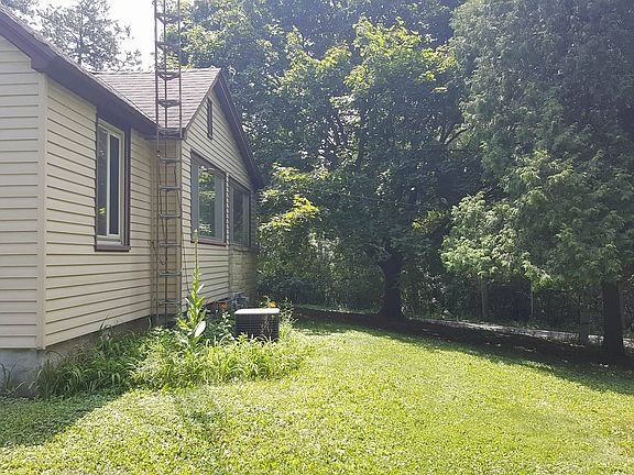 4th image of N67W32764 County Road K