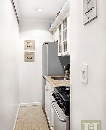 3rd image of 120 W 78th St APT 1A