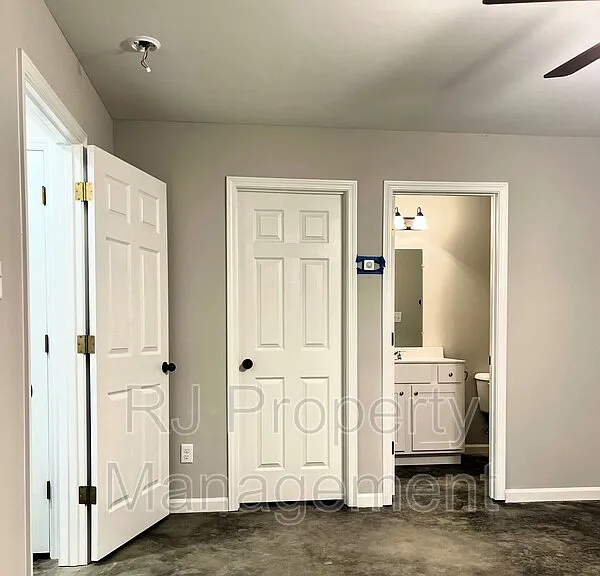 4589 Range Line Rd — Photo 9