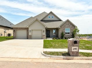 2116 Josslyn Pl, Edmond, OK 73034