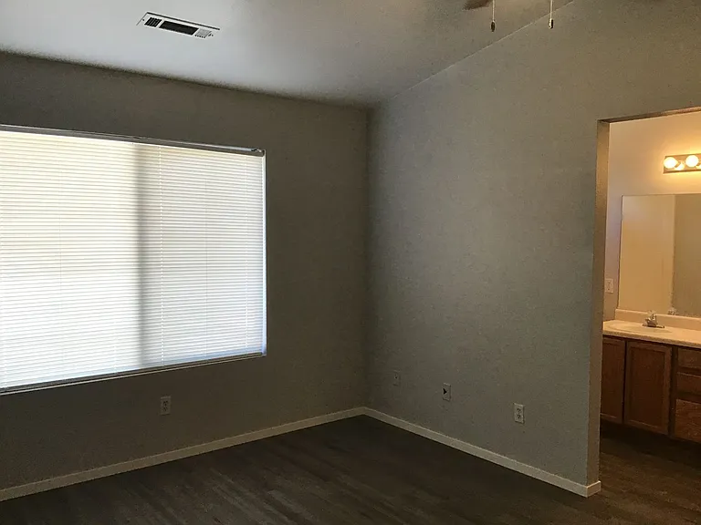 11545 Camel Rock Dr — Photo 9