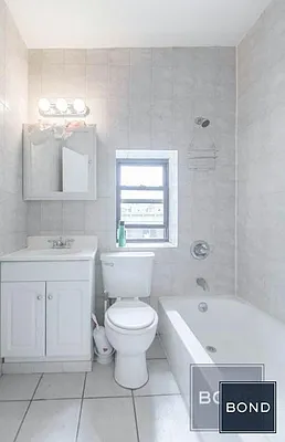 Rented by Bond New York | media 4