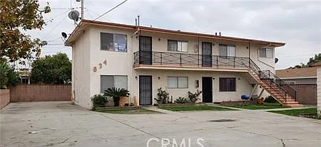 834 S Greenwood Ave — Photo 1