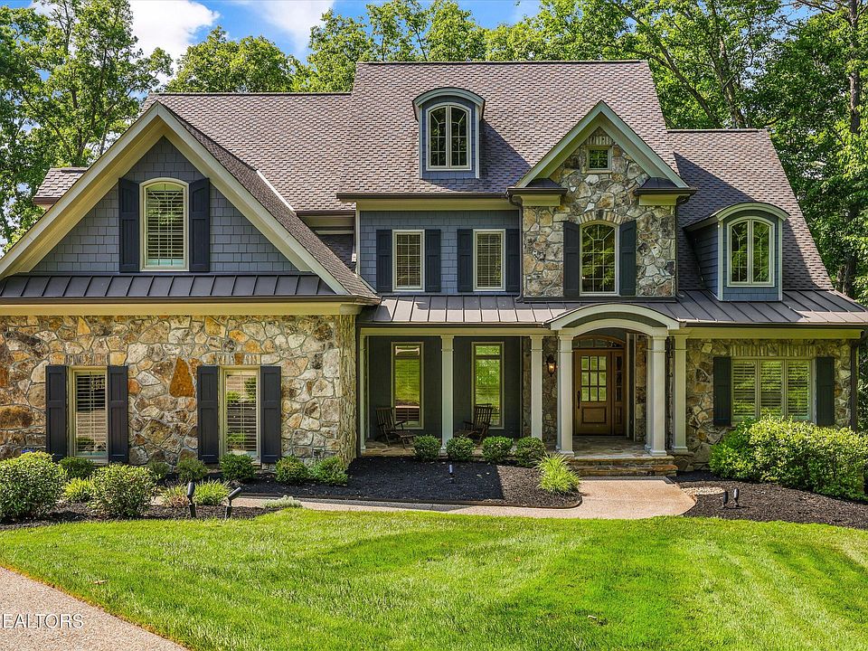 1st image of 2533 Woodland Reserve Ln