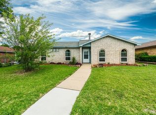 5009 Roberts Dr, The Colony, TX 75056