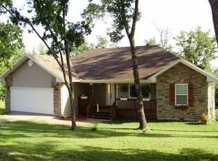 200 Bertie Day Rd, Forsyth, MO 65653