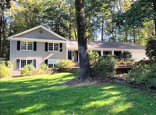 108 Perth Ct, Cary, NC 27511