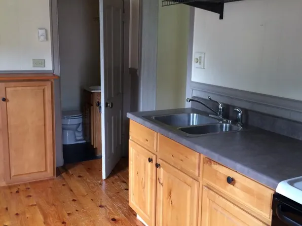 106 E 4th St APT 3, Williamsport, PA 17701