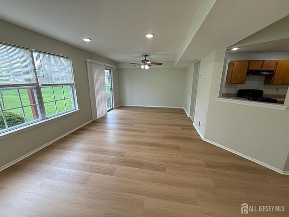 3rd image of 220 Copeley Way