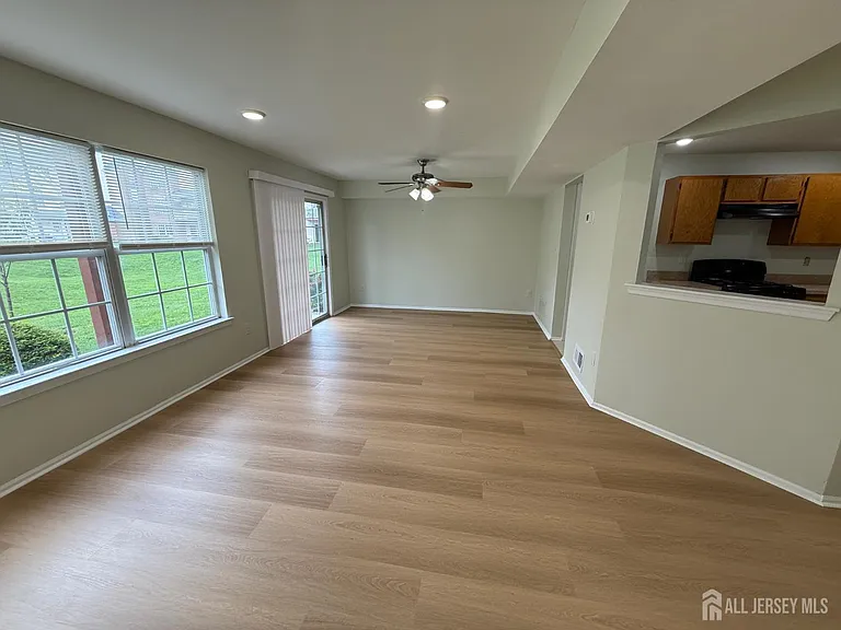 220 Copeley Way — Photo 3