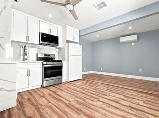 14063 Herron St, Sylmar, CA 91342