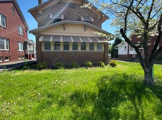 1956 Dresden Rd, Zanesville, OH 43701