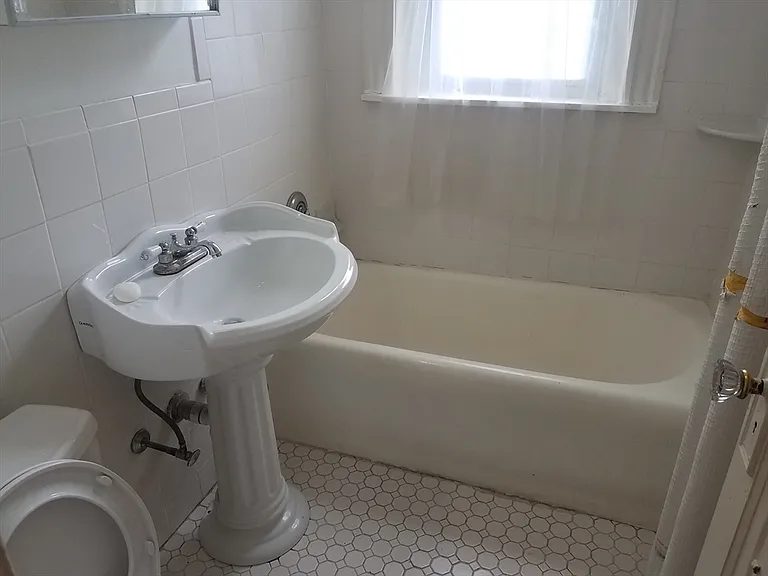 2 Hancock St #9 — Photo 7
