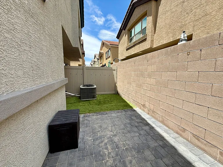 4640 Fuchsia Nights Ave #103 — Photo 31