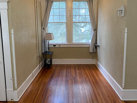 4th image of 306 NE 6th St #60