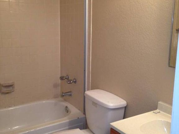 4th image of 4922 Sammymel Dr