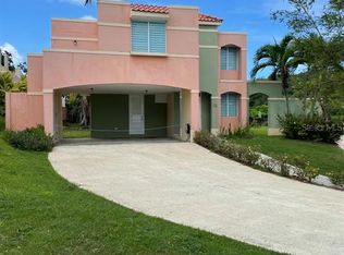 28 Rio Fajardo #A28, Luquillo, PR 00773