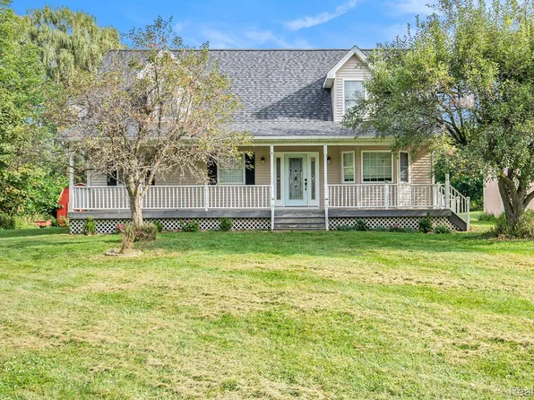 5974 W Oregon Rd, Lapeer, MI 48446