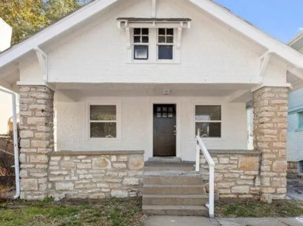 4025 Agnes Ave, Kansas City, MO 64130