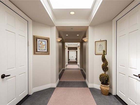 2nd image of 6424 Lake Washington Blvd NE APT 24