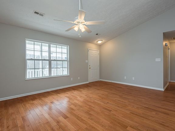 5th image of 2213 Cripple Oak Ln