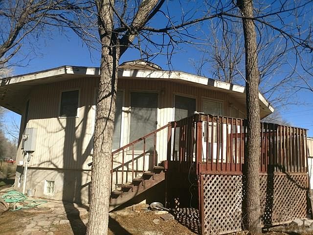 1st image of 100 Pine Ave