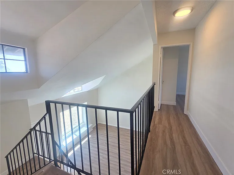 7492 Eugenia Dr — Photo 15