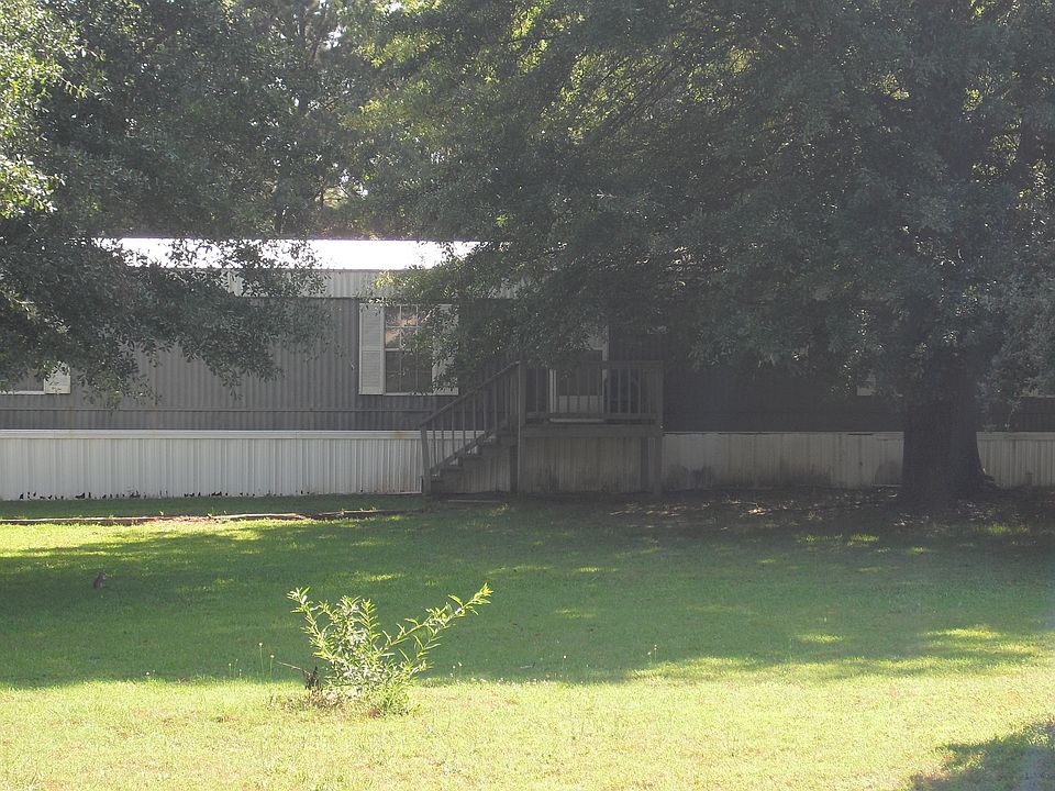 2nd image of 19 Huckleberry Ln