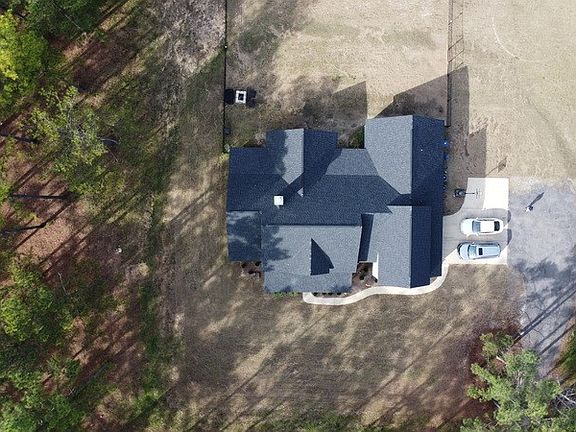 2nd image of 2123 Lee Road 240