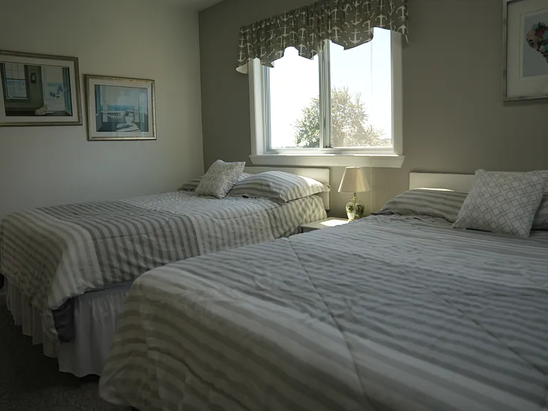 39 Lake Rd — Photo 3